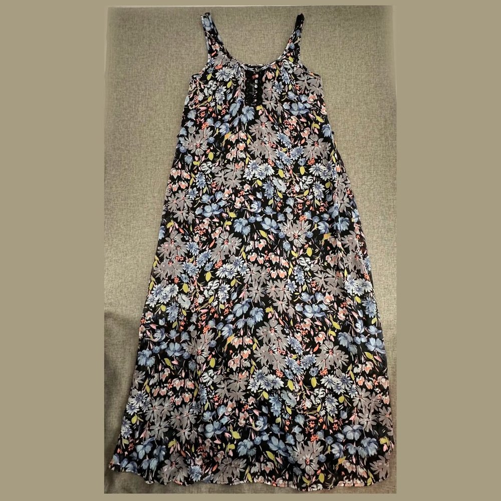 LC Lauren Conrad Floral Maxi Dress Chiffon Lined Size 8 Sleeveless Black Blue